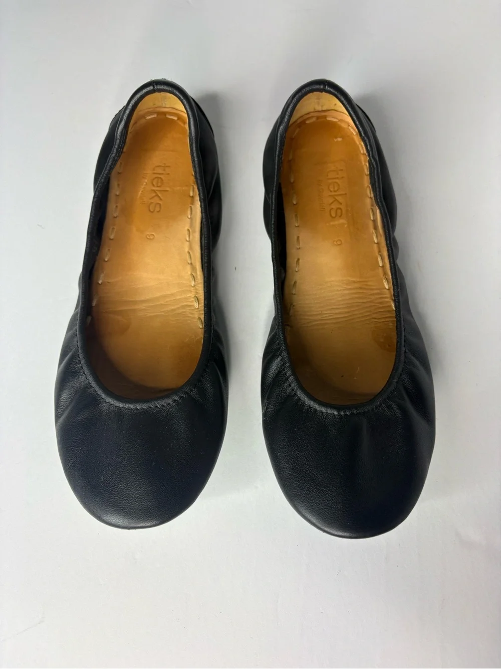 Black Tieks Leather foldable ballerina flats size 9